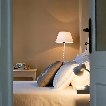 Blulassu Center 招待所 卡利亚里