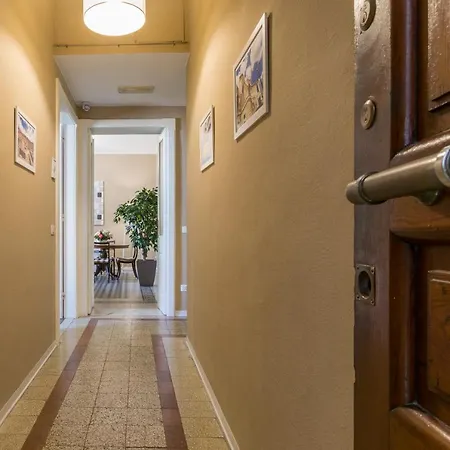 Blulassu Center Pensión Cagliari